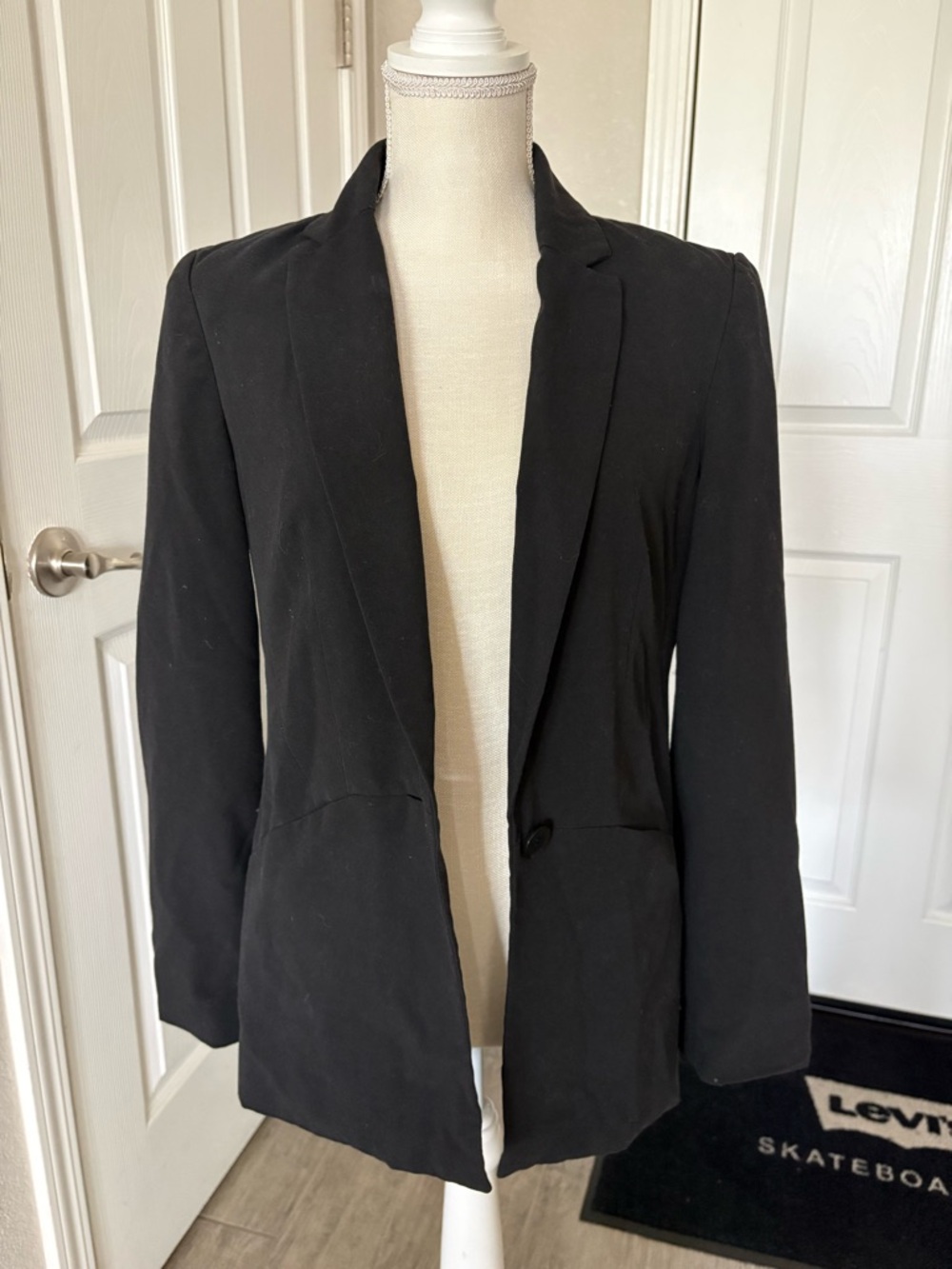 Sharagano Black Women's Blazer Jacket